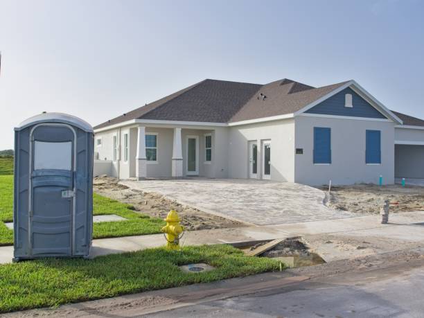 Porta potty delivery and setup in Bryan, TX
